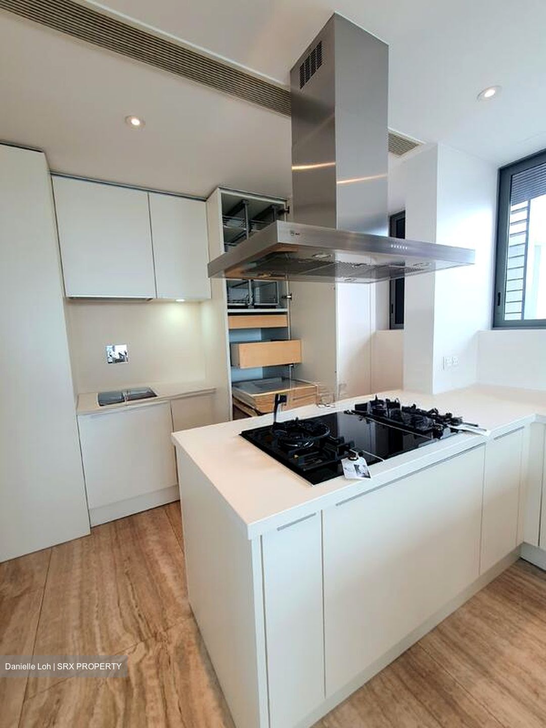 Marina Boulevard (D1), Condominium #501101551